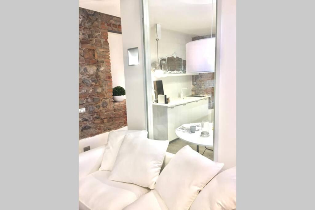 Punto Luce Home In Center Of ヴェローナ エクステリア 写真