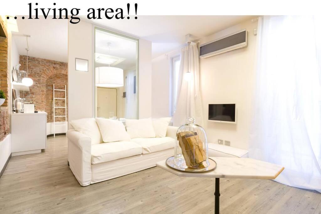 Punto Luce Home In Center Of ヴェローナ エクステリア 写真